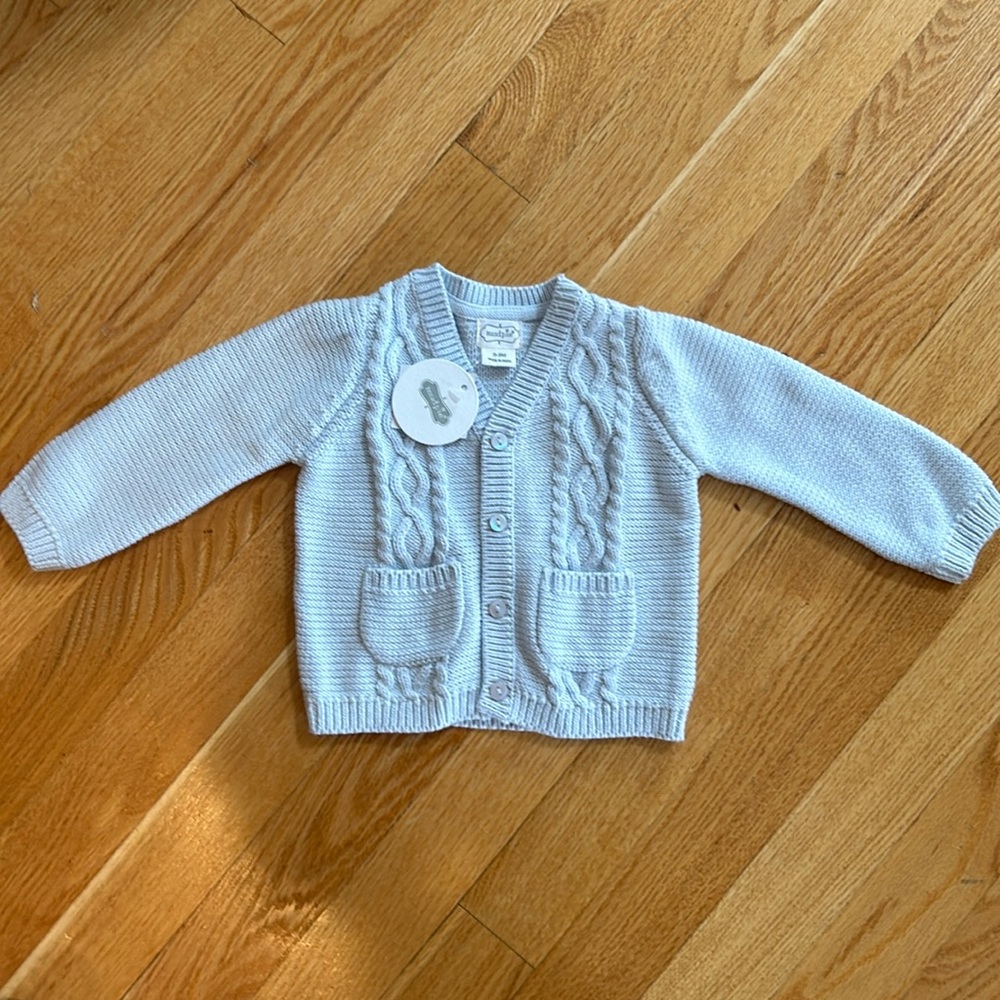 NWT Knit cardigan
